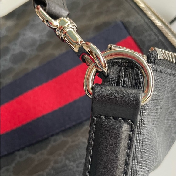 Gucci Messenger Bag, Unisex, LIKE NEW, GG Messenger black Bag with Strap, NICE💯 - Picture 10 of 16